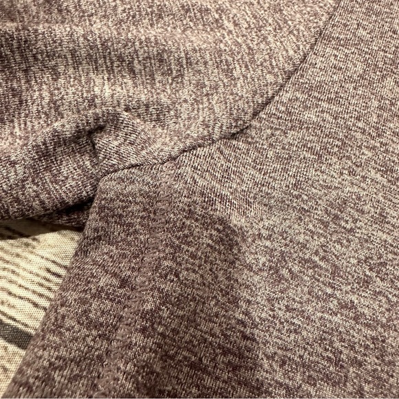 Athleta long sleeve top size XS *read* - Picture 2 of 13